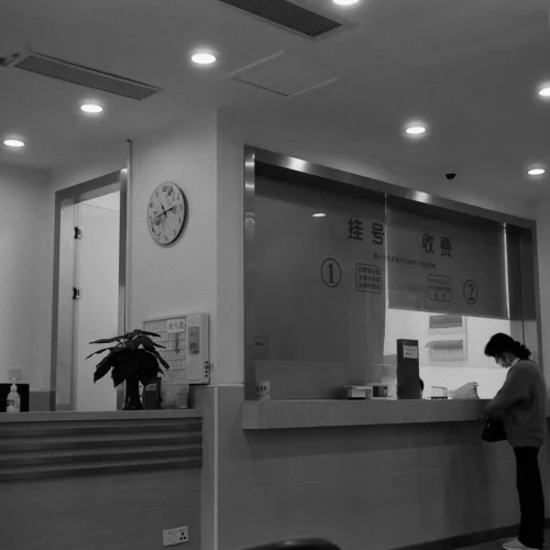 contáctenos-contáctenos